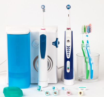 When to Change and How to Select Your Toothbrush?